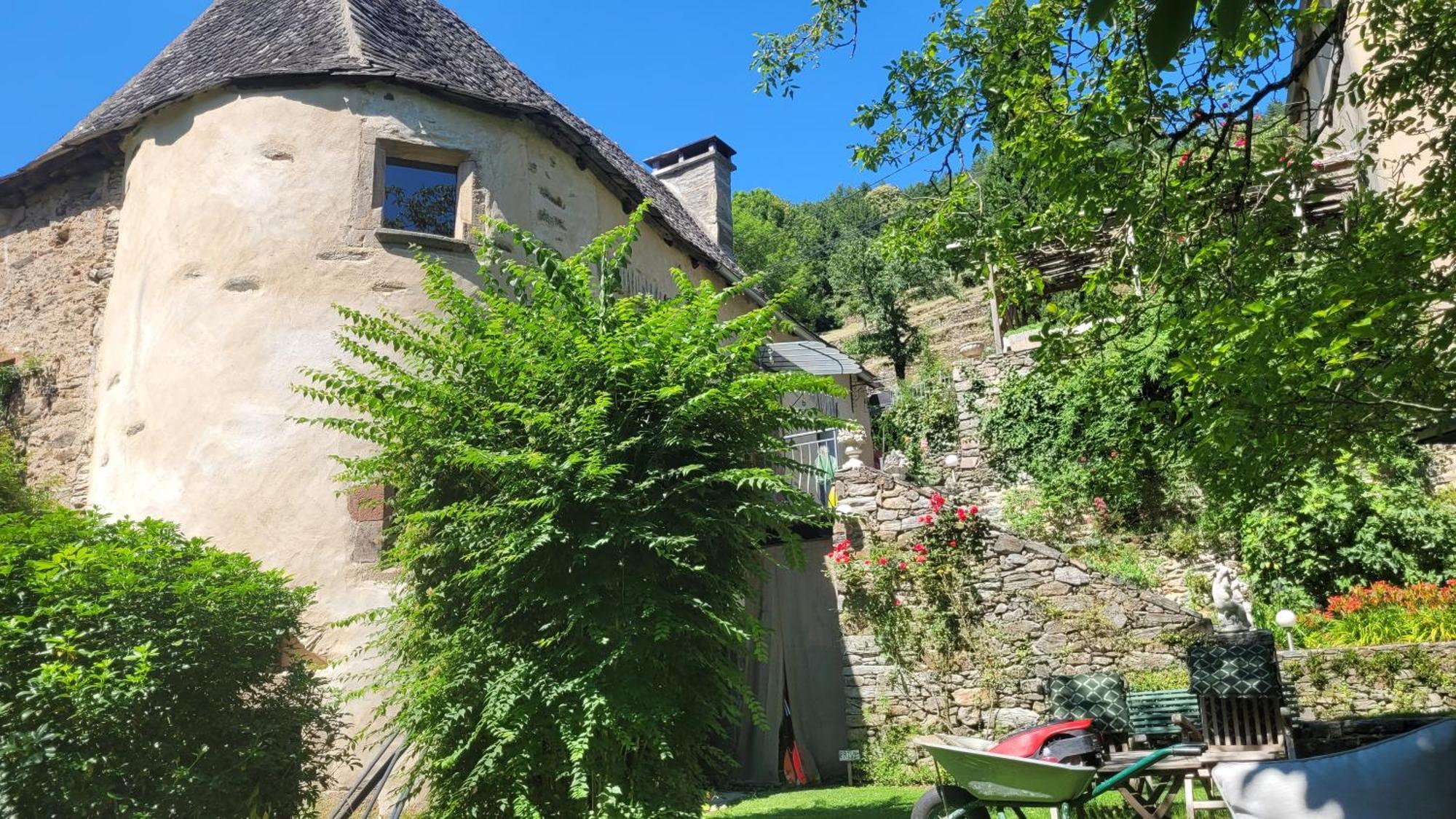 Manoir Des Pelies Spa Conques Exteriör bild